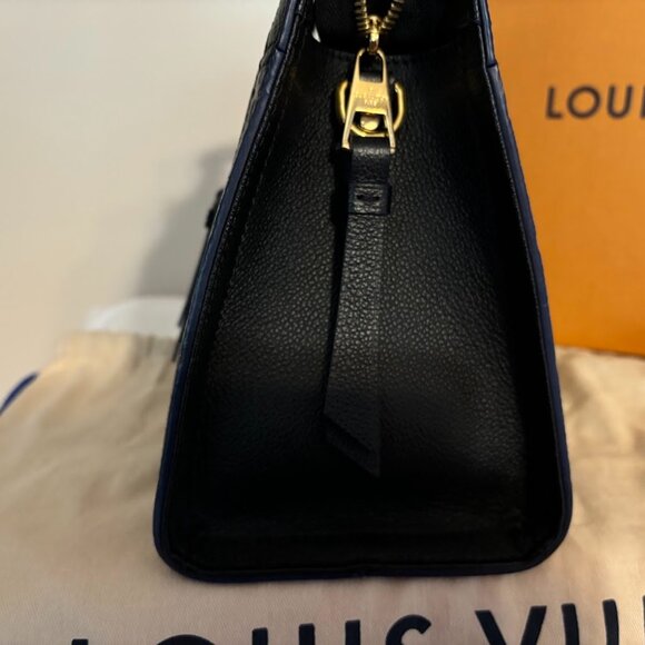 RARE Louis Vuitton Sully Tote Monogram Empreinte Leather PM - Black - Picture 12 of 16